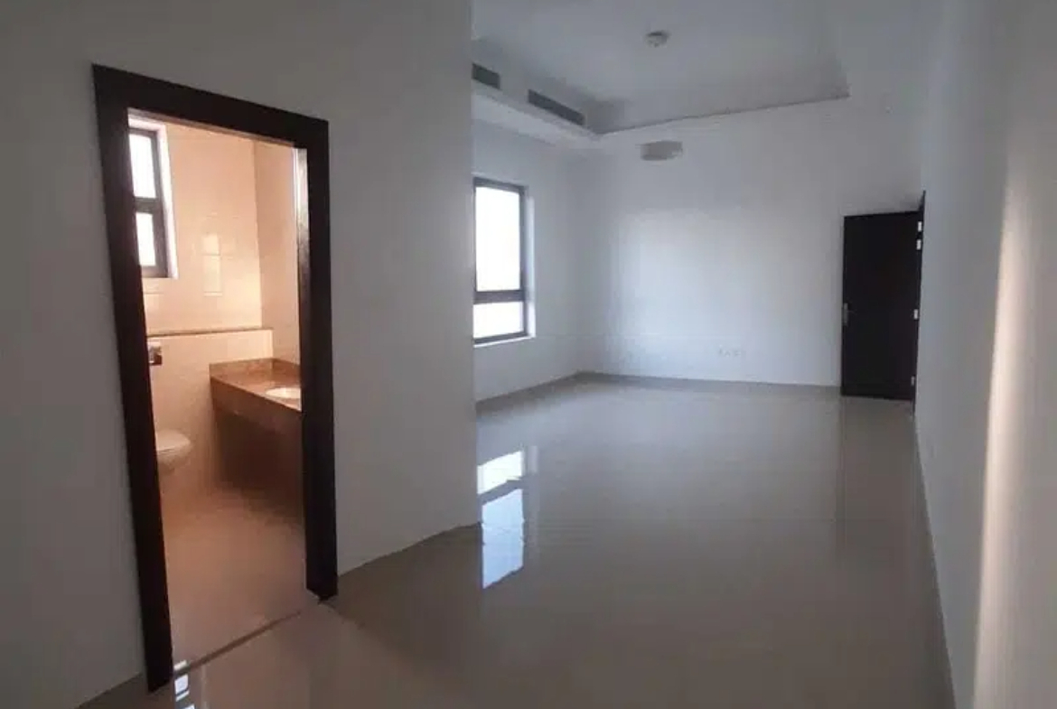 6 Bedrooms Villa for Rent in Al Khawaneej
