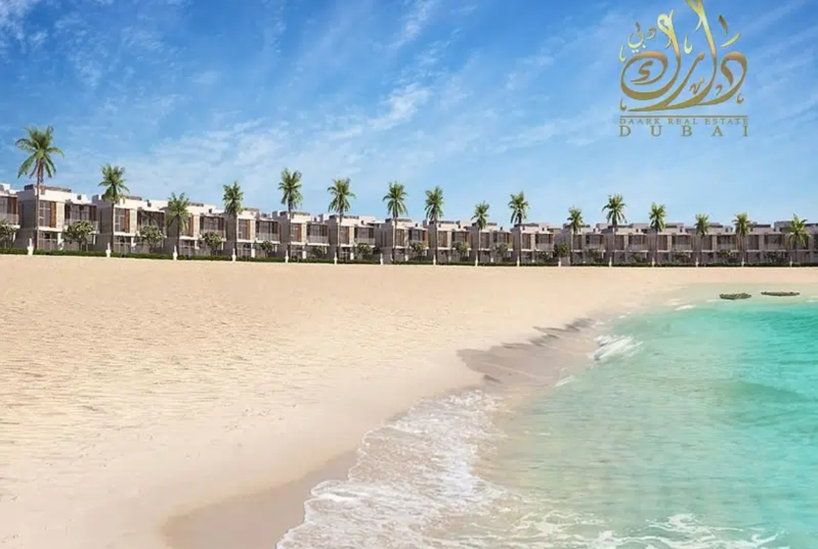 Beach Front 3 Bedrooms Villa for Sale in Ras Al Khaimah