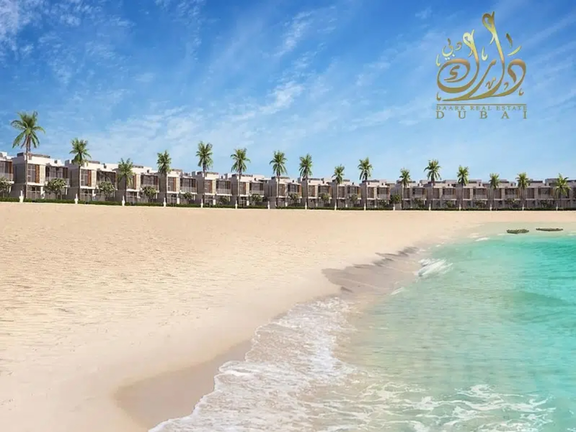 Beach Front 3 Bedrooms Villa for Sale in Ras Al Khaimah